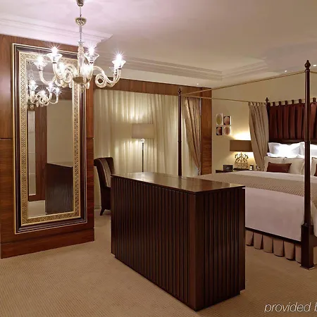 Jw Marriott Hotel 5*